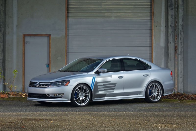 Volkswagen Passat 2012 тюнинговая