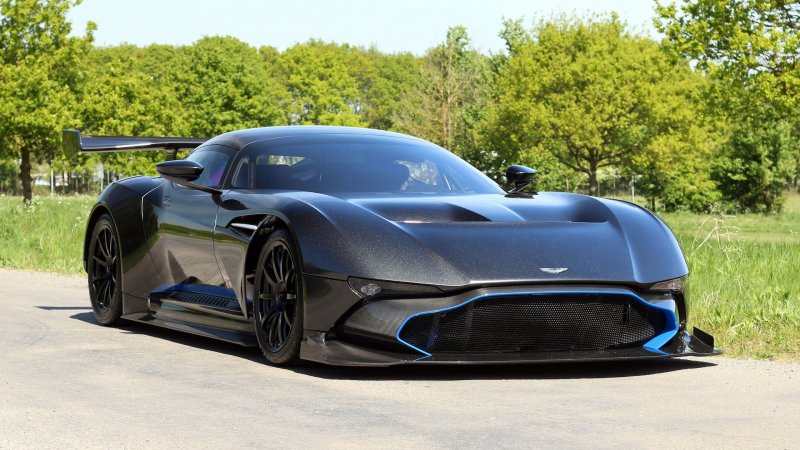 Aston Martin Vulcan 2016 Hypercar