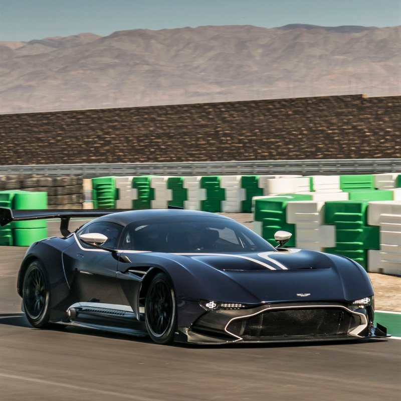Aston Martin Vulcan