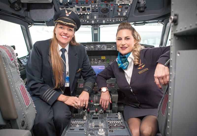 The Flight attendant сериал