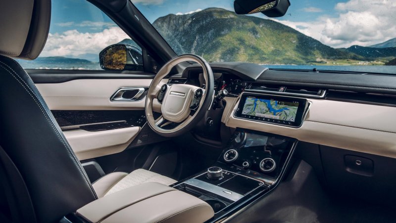 Range Rover Velar 2021 салон