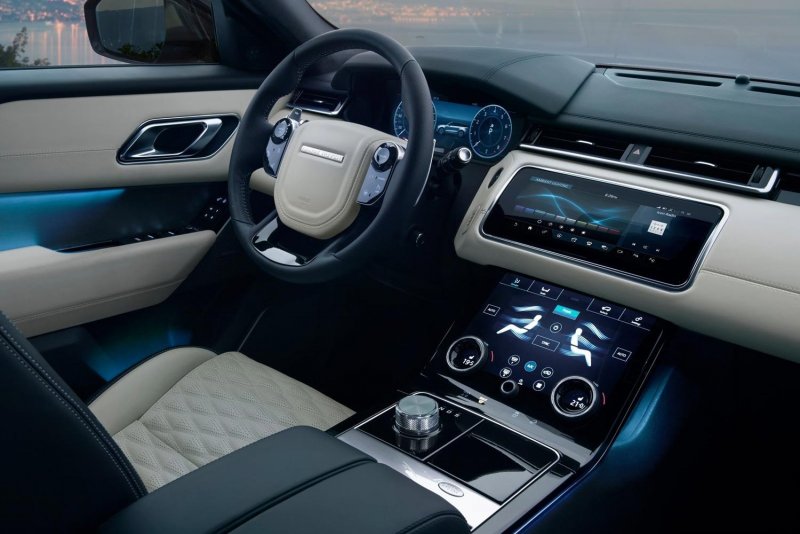 Range Rover Velar салон