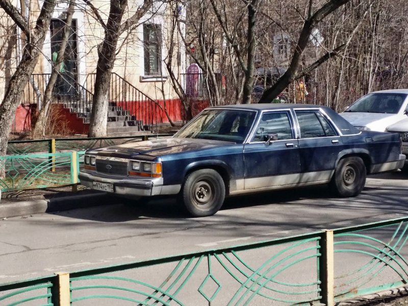 BMW e38 в России