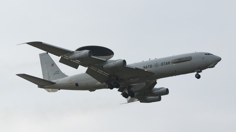 AWACS самолет
