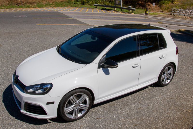 Volkswagen Golf vi белый