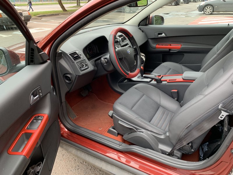 Volvo v40 2001 салон