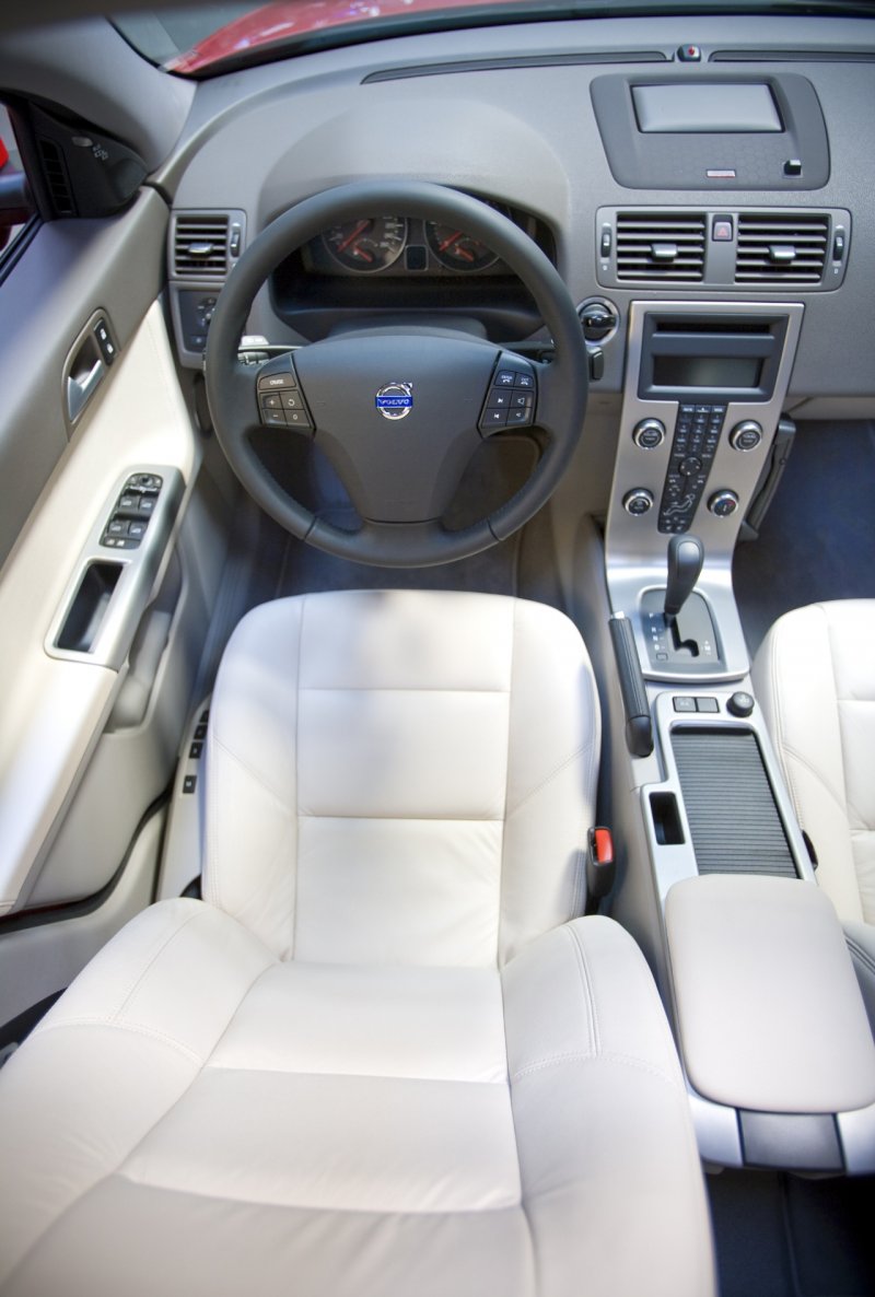 Volvo s40 II салон ткань