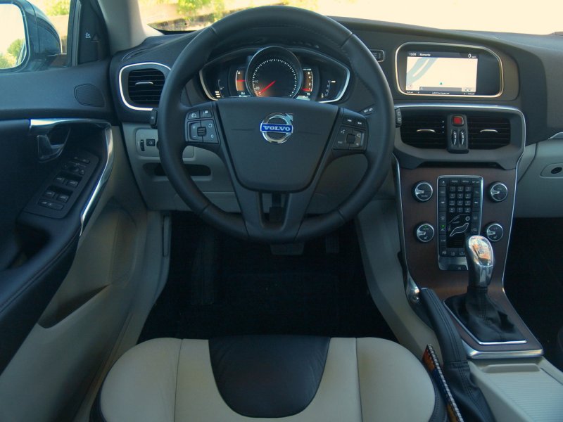 Volvo s40 2003 салон