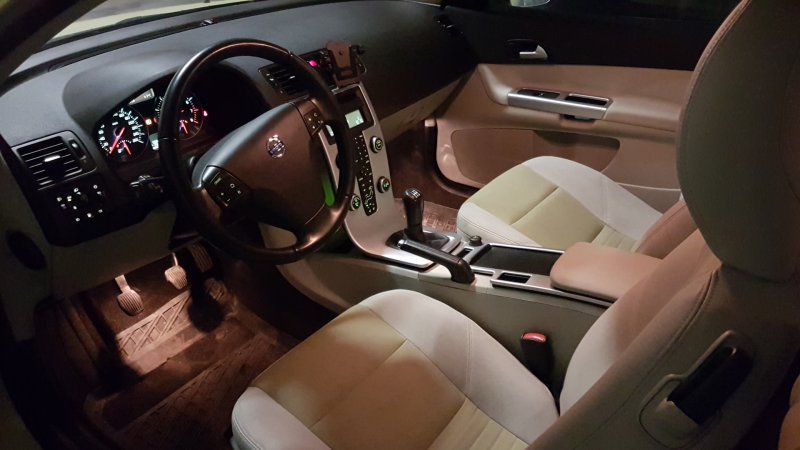 Volvo s40 II Рестайлинг салон