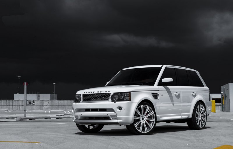 Land Rover range Rover белый