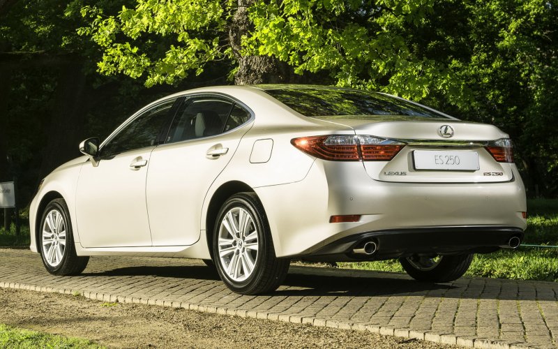 Lexus es 250 2012