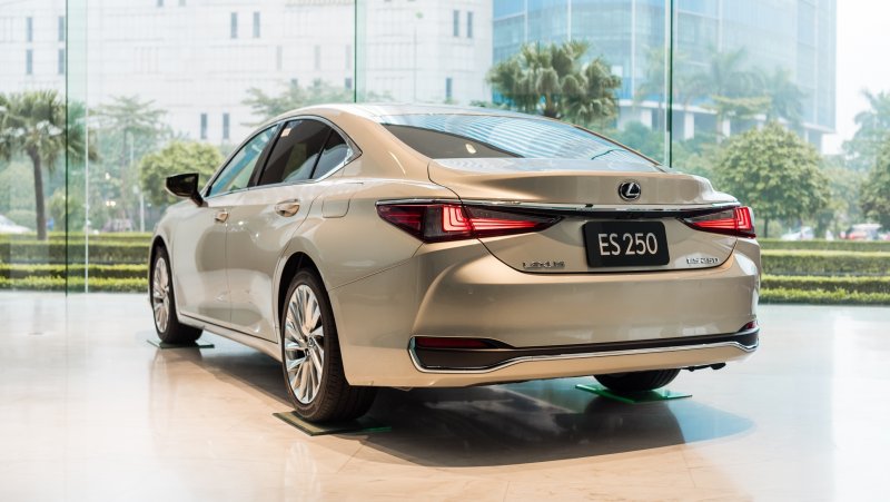Lexus es 250 2015