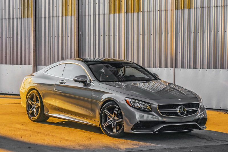 Mercedes s63 AMG Coupe