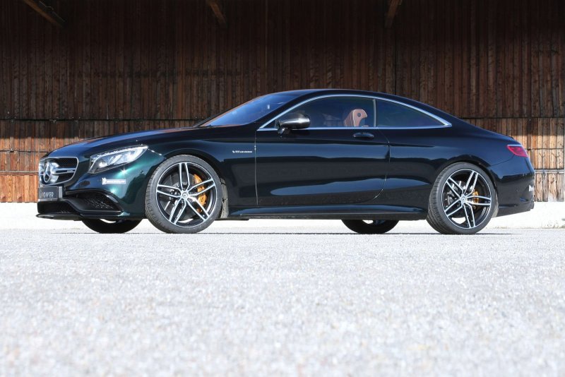 Mercedes Benz s63 Coupe