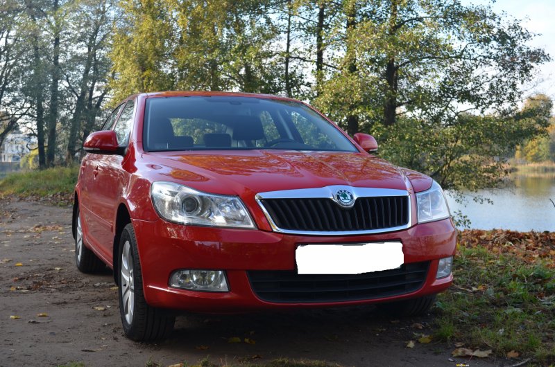 Skoda a7 RS красная