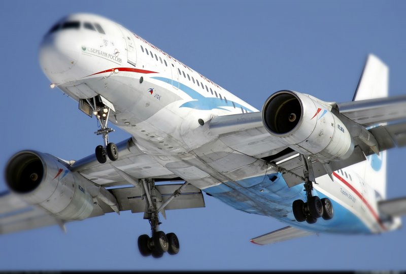 Tupolev tu-204-300