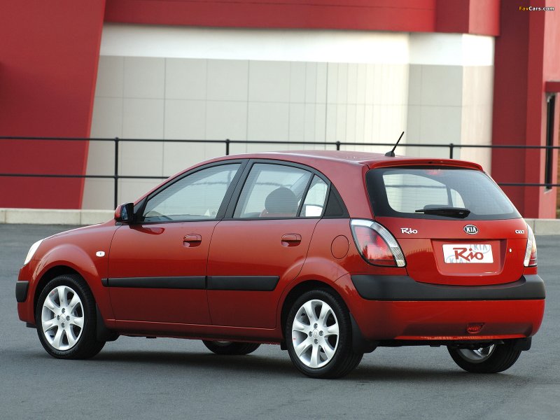 Киа Рио 2008 хэтчбек