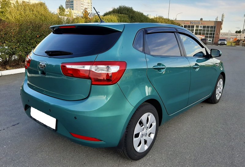 Kia Rio 2013 хэтчбек