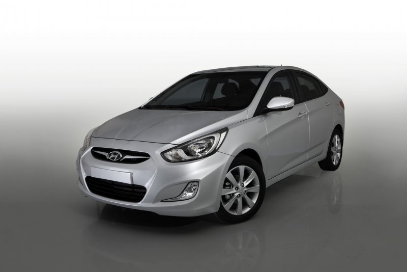 Hyundai Solaris i35