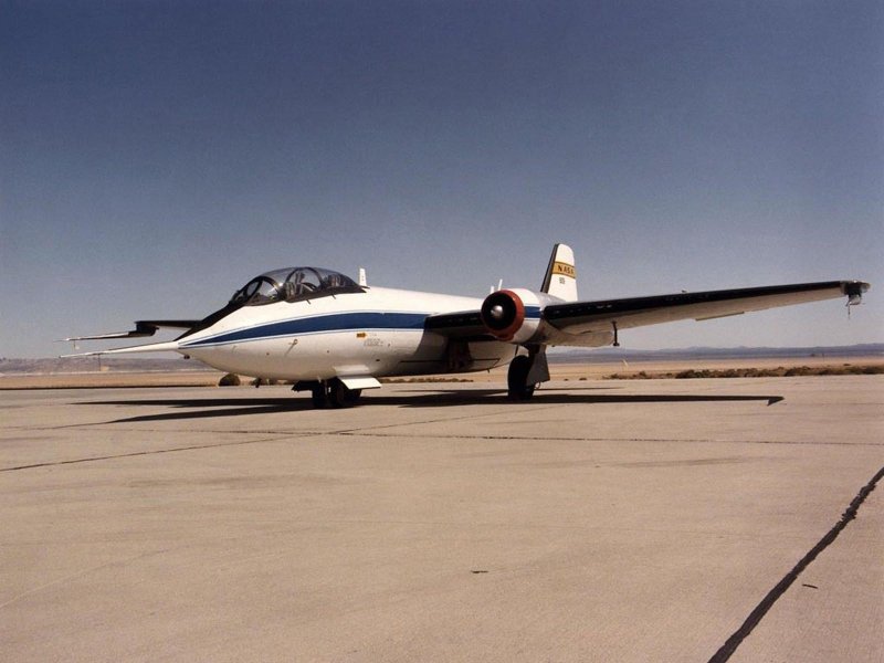 Самолёт NASA WB-57