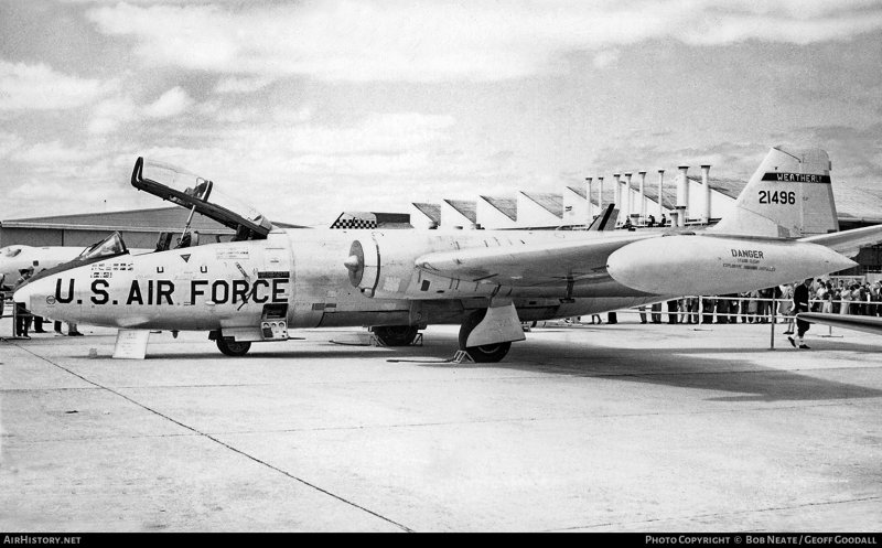 Самолёт Canberra t18