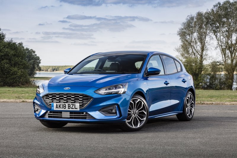 Ford Focus 2018 хэтчбек
