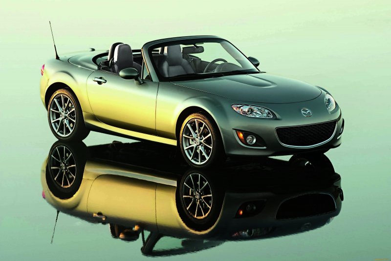 Mazda MX-5 Miata 2008