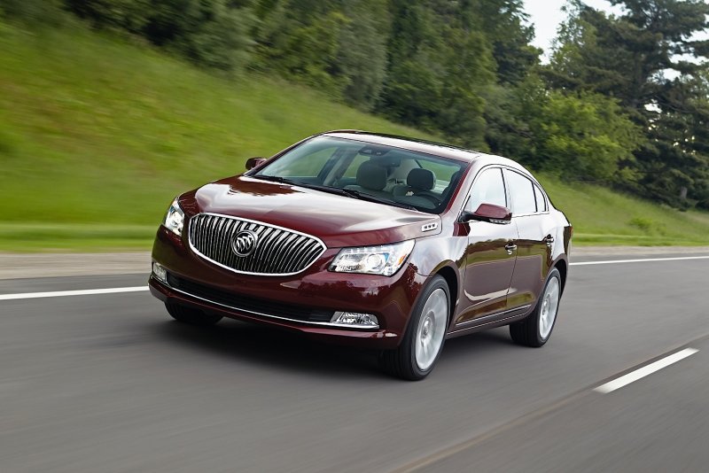 Buick Lacrosse 2016