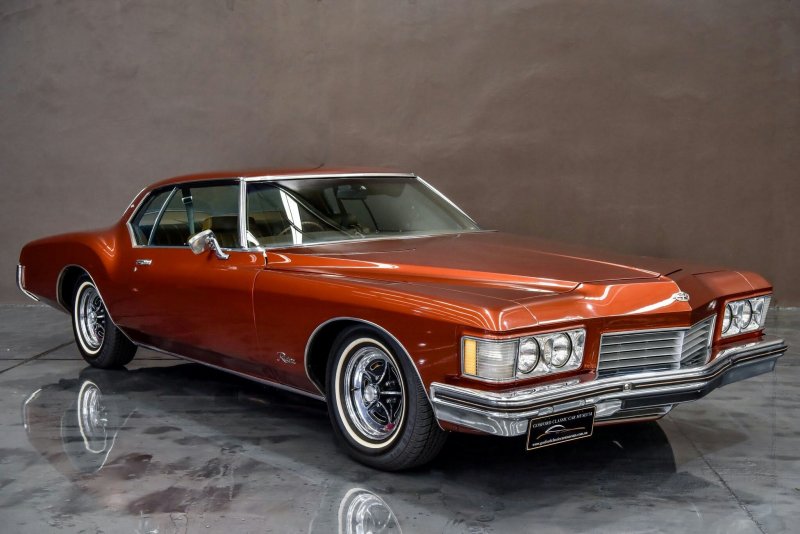 Riviera 1973
