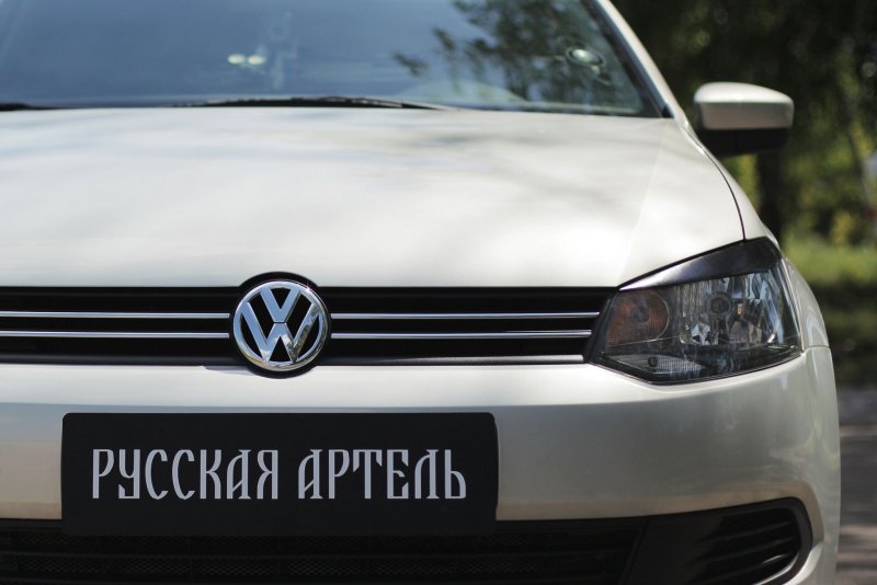 WV поло 2015 фары