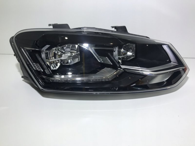 Белый поло Full led фары