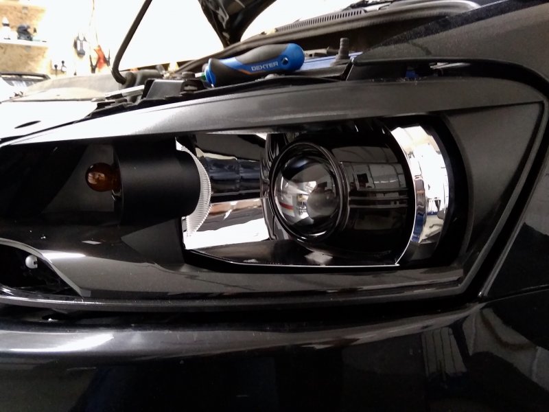 Линзы на VW Polo sedan 2019