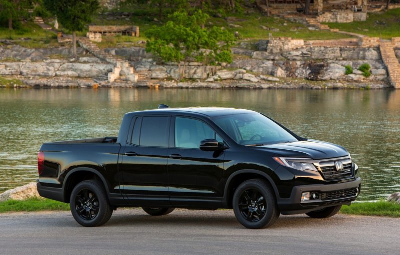 Пикап Honda Ridgeline 2020