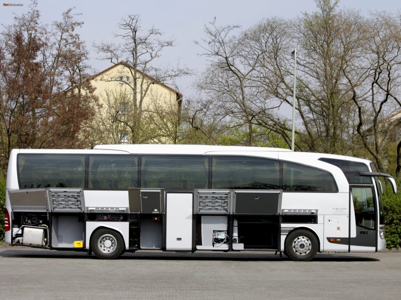 Mercedes-Benz Travego