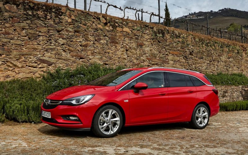 Opel Astra Station Wagon 2015-