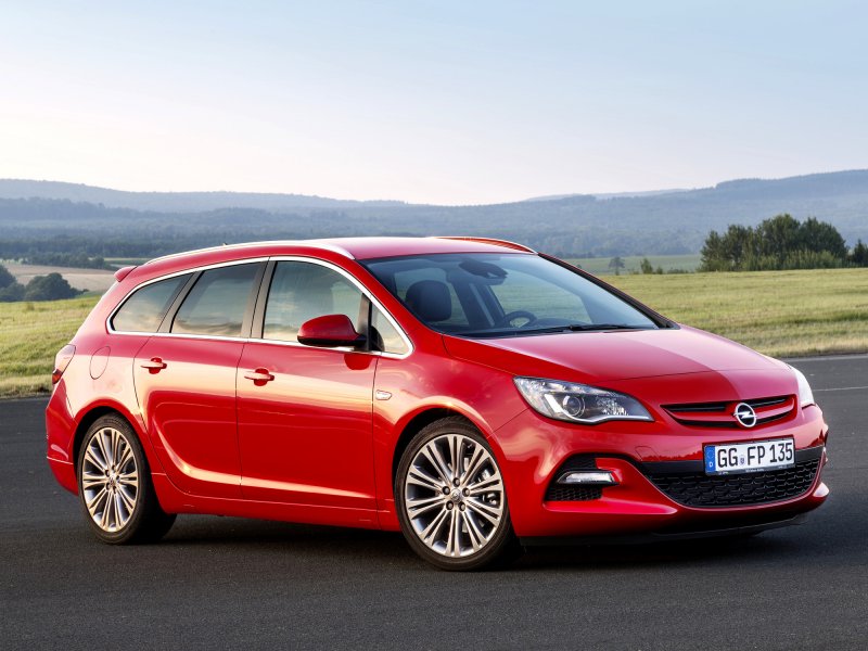Opel Astra Sports 2012