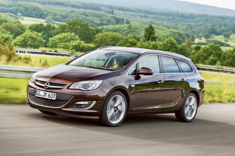Opel Astra j универсал 2014