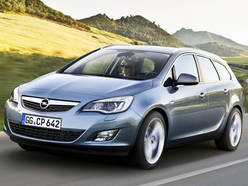 Astra Sports Tourer 2011