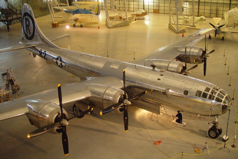 B29 самолет бомбардировщик