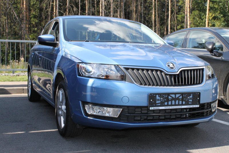 Škoda Rapid 2021 Blue