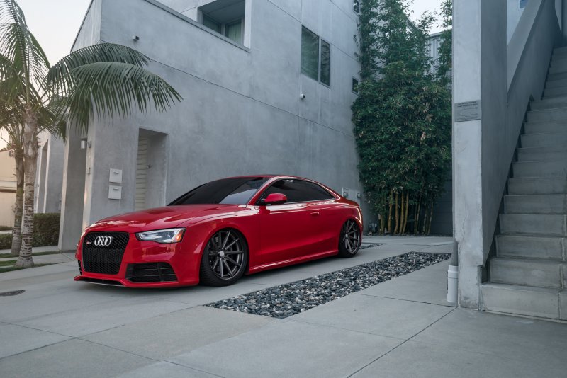 Audi rs5 Red Chrome