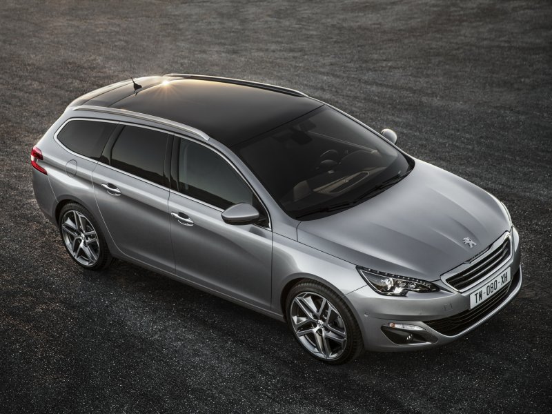 Peugeot 408 Style Black & White