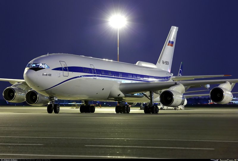 Самолет Россия ил 96