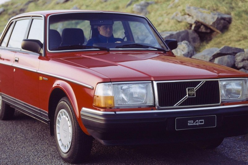 Volvo 240
