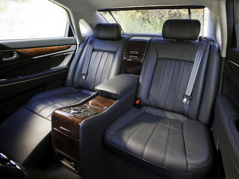 Hyundai Equus Limousine салон