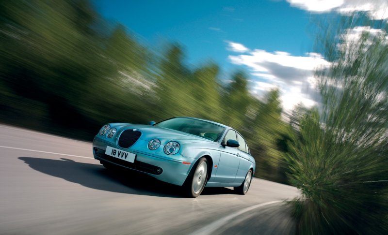Jaguar s-serie s4