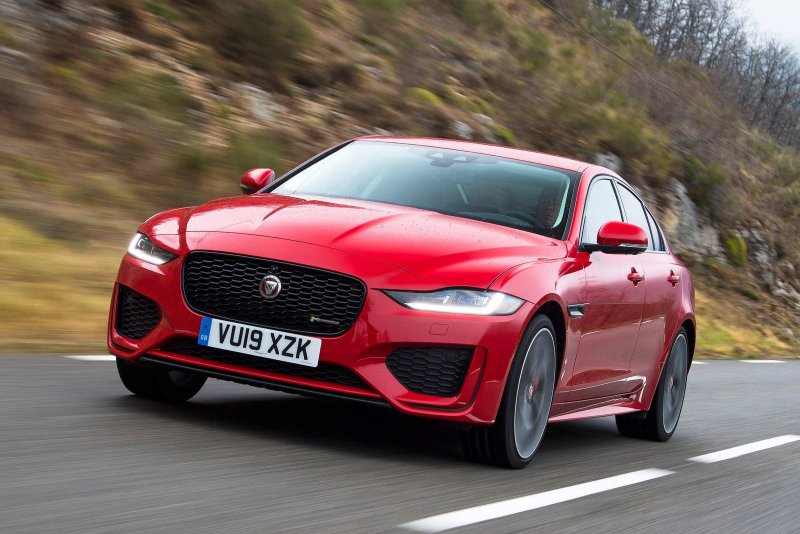 Ягуар xe 2019 купе