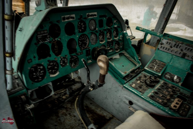 Приборная доска ми-2