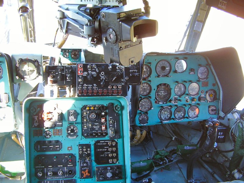 Приборная доска PZL-101