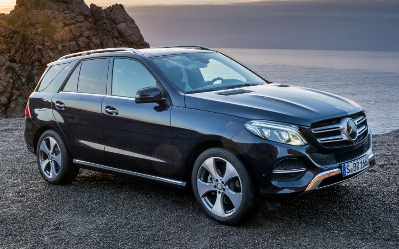 Мерседес кроссовер Mercedes-Benz GLE